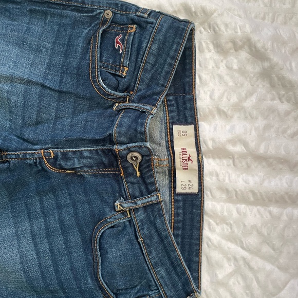 Hollister Classic Blue Women's Skinny Jeans - Picture 6 of 16